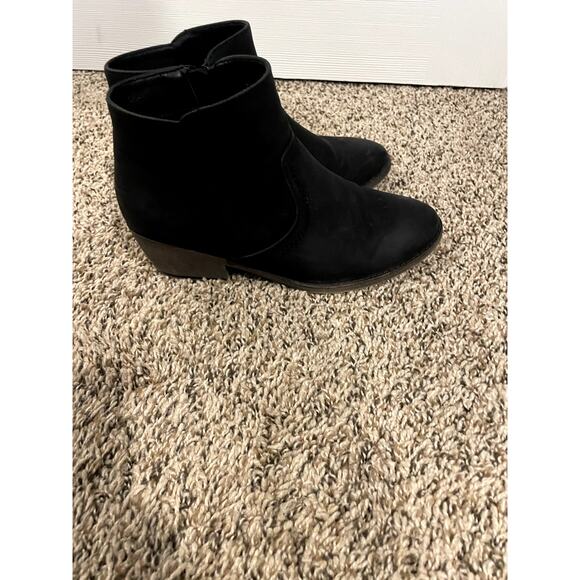 Maurices Boots Womens Size 7.5 Cleo Black Heel Ankle Booties - Picture 1 of 8